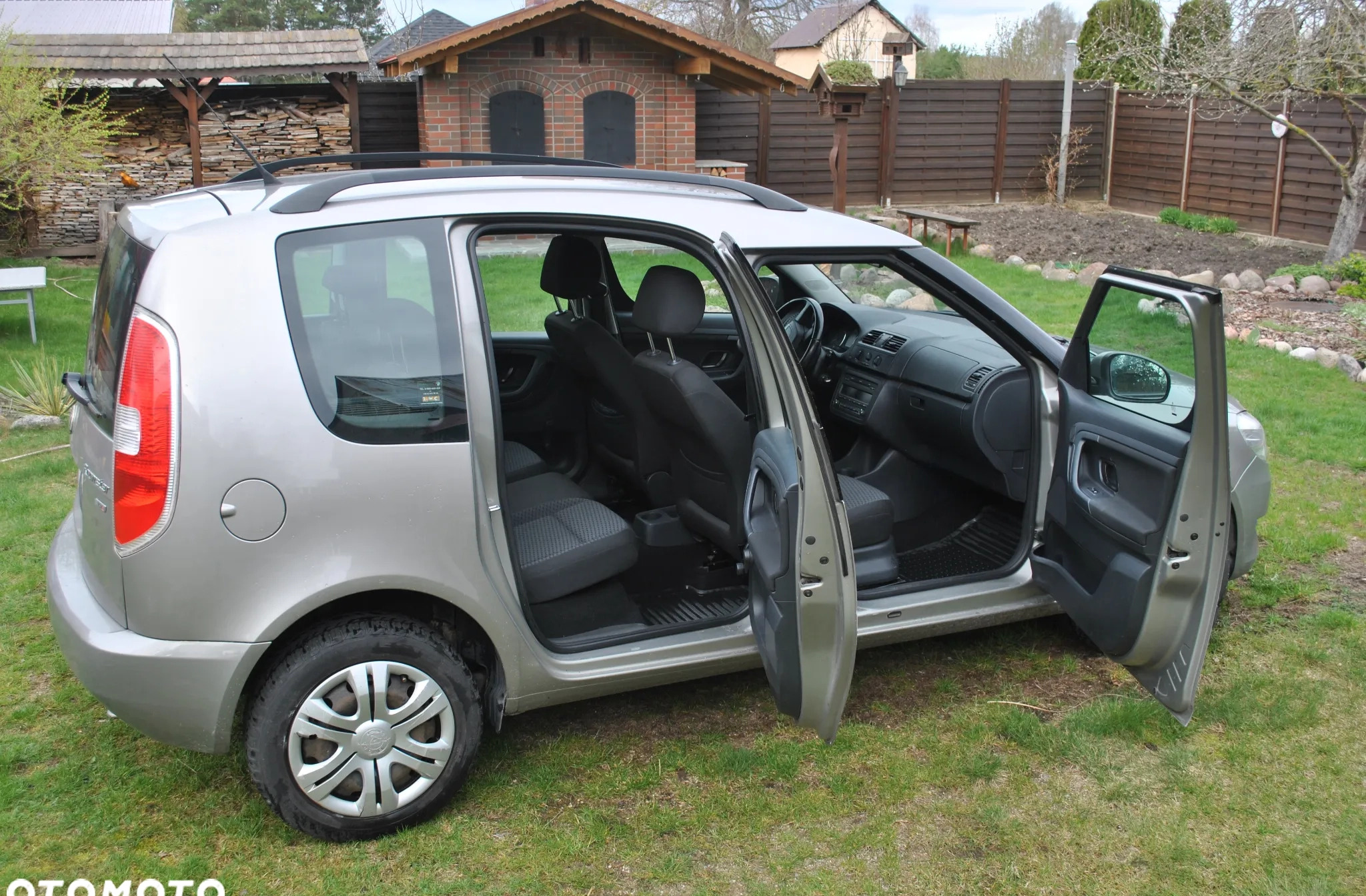 Skoda Roomster cena 18500 przebieg: 171000, rok produkcji 2011 z Kędzierzyn-Koźle małe 106